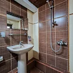 8bd Retreat In Comfort&mountain Charm By Flat Mаnager Дом отдыха *