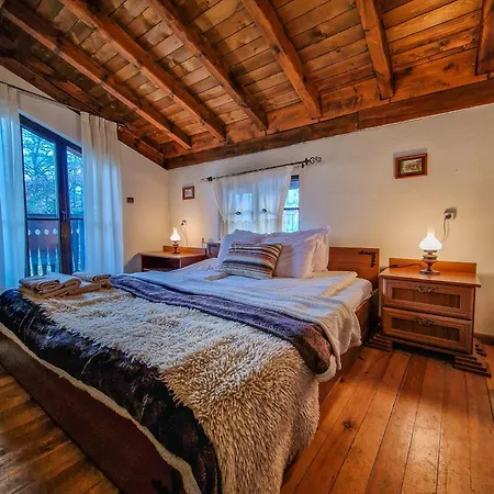 Будинок відпочинку 8bd Retreat In Comfort & Mountain Charm By Flat Mаnager Бансько