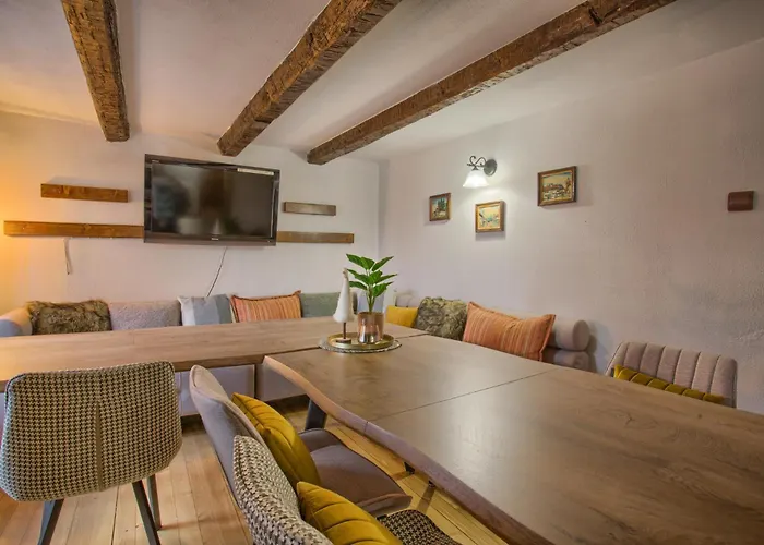 8bd Retreat In Comfort & Mountain Charm By Flat Mаnager Σπίτι διακοπών